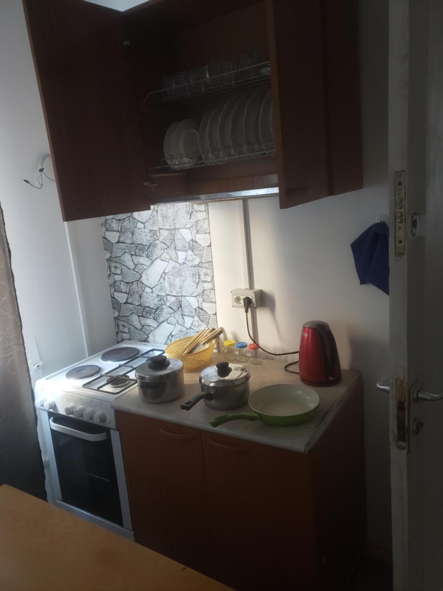 Hostel Oakland ティラナ エクステリア 写真